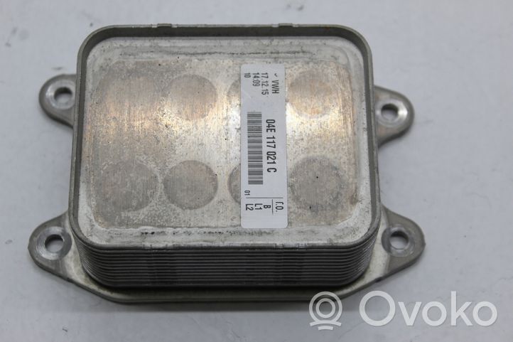 Volkswagen Golf Sportsvan Radiatore dell’olio del motore 04E117021C