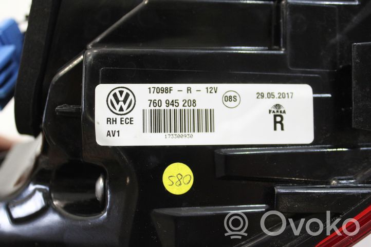 Volkswagen Touareg III Set di luci posteriori 760945208