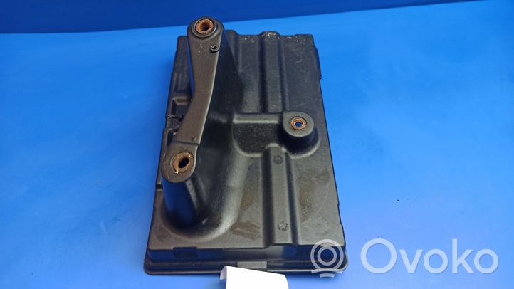 Lexus SC 430 Battery tray Z40