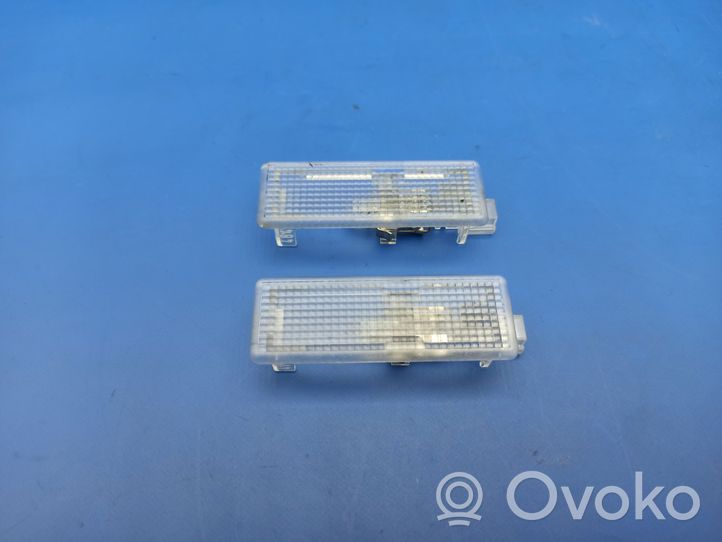 BMW 6 E63 E64 Luce interna per portiera anteriore 154890