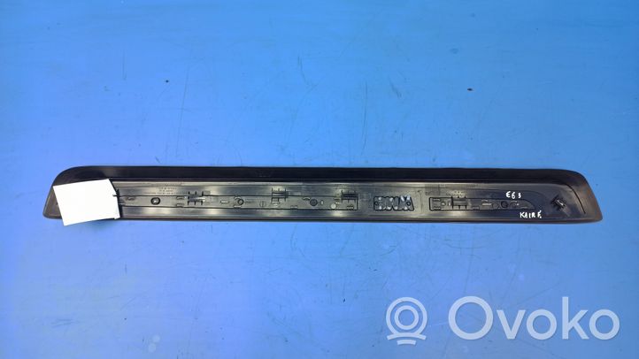 BMW 6 E63 E64 Moldura protectora del borde delantero 7011075