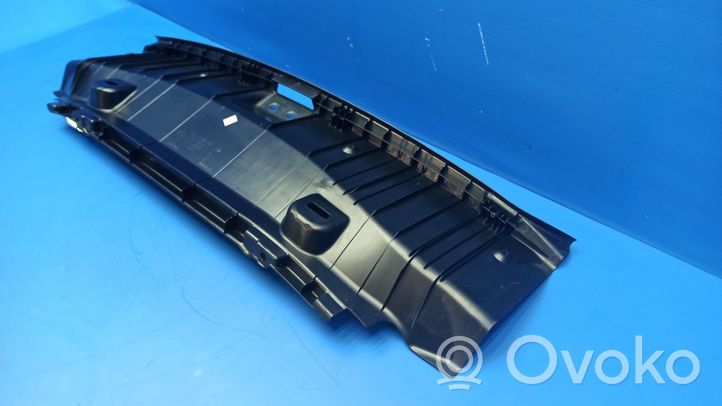 BMW 6 E63 E64 Osłona pasa bagażnika 7009192