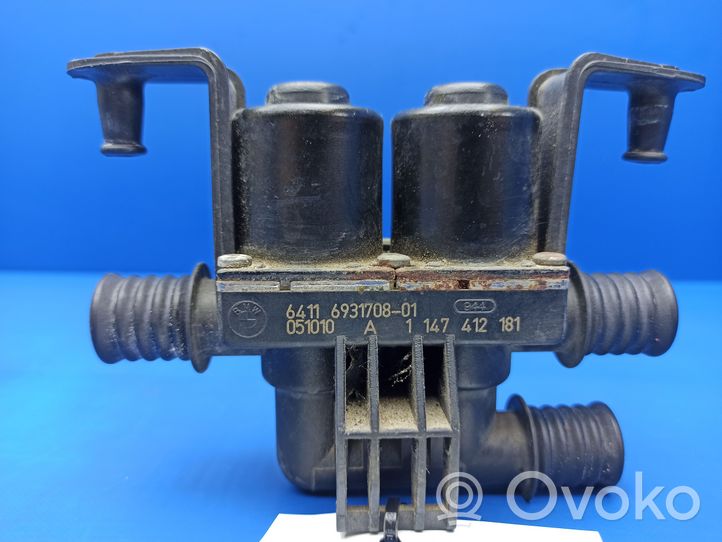 BMW 6 E63 E64 Coolant heater control valve 693170801