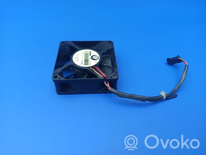 BMW 7 E65 E66 Module de commande de ventilateur 6983075