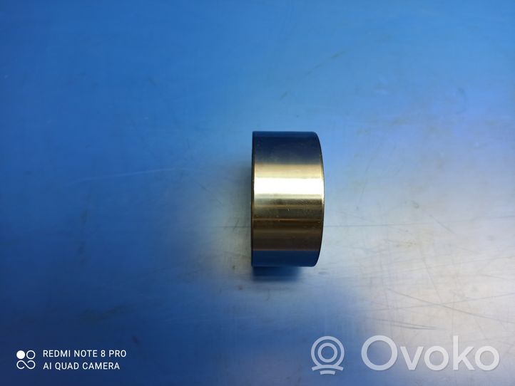 Opel Vivaro Wheel ball bearing 713644130