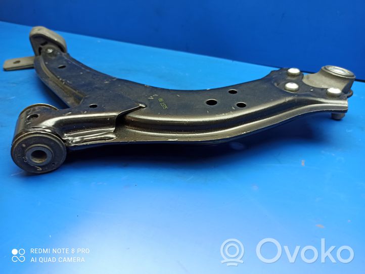 Citroen Xsara Braccio di controllo sospensione anteriore inferiore/braccio oscillante 40160500004