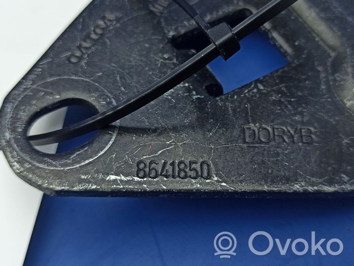 Volvo S40 Zatrzask blokady oparcia fotela 8641850