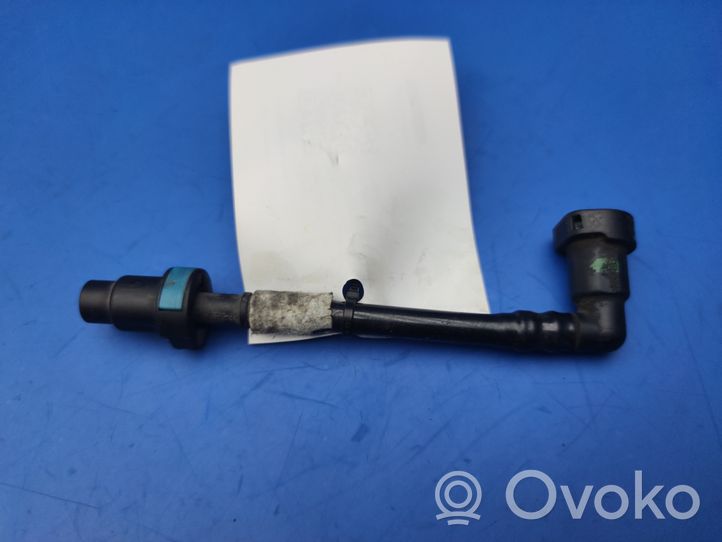 Volvo S40 Fuel line/pipe/hose S40