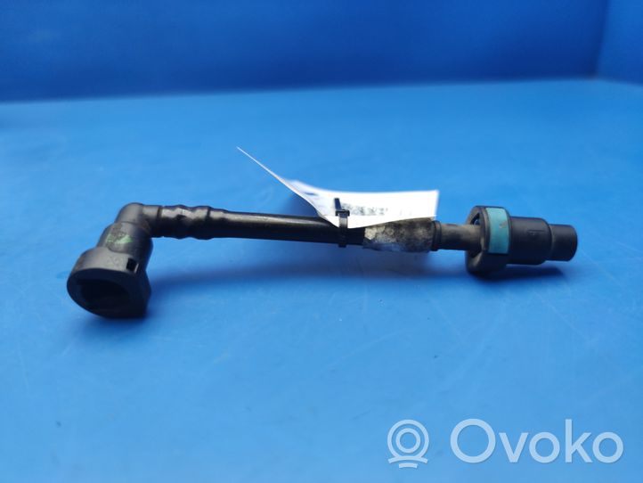 Volvo S40 Fuel line/pipe/hose S40