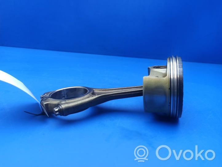 BMW 6 E63 E64 Piston with connecting rod 23022004