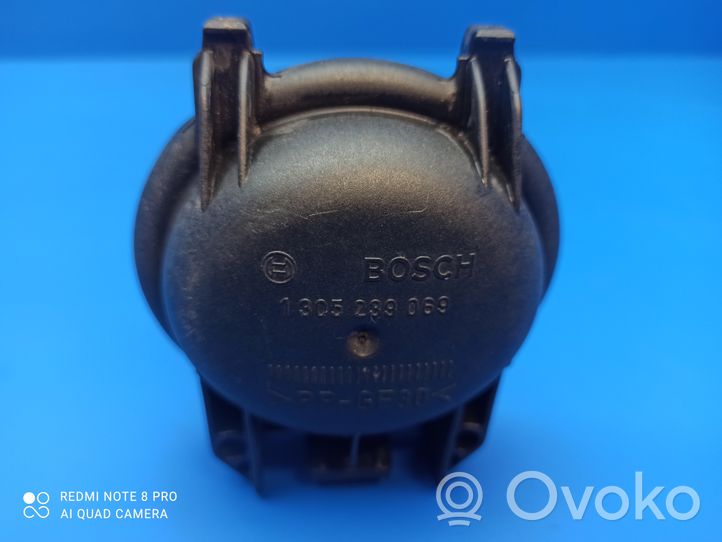 Mercedes-Benz A W168 Osłona żarówki lampy przedniej 1305239069