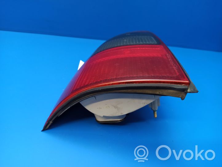 Opel Vectra B Lampa tylna 09153153