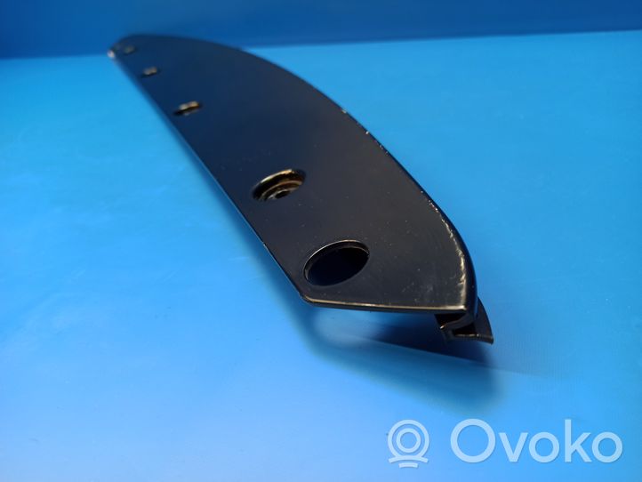 Land Rover Evoque II Rivestimento della parte inferiore del paraurti posteriore K8D217H776B