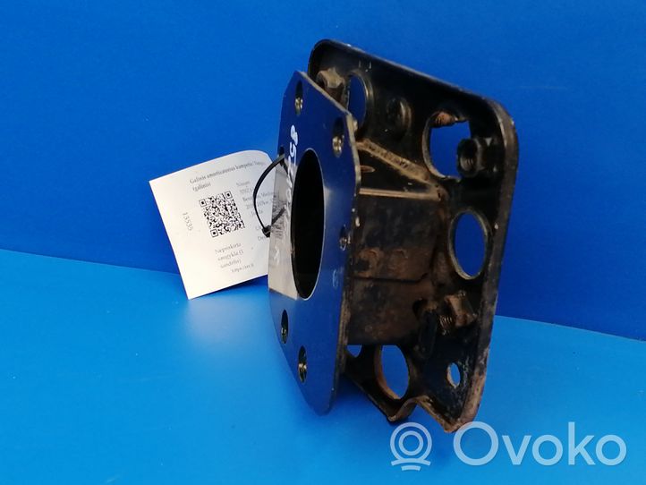 Nissan 370Z Smorzatore/ammortizzatore d’urto per paraurti posteriore 852101EA2A