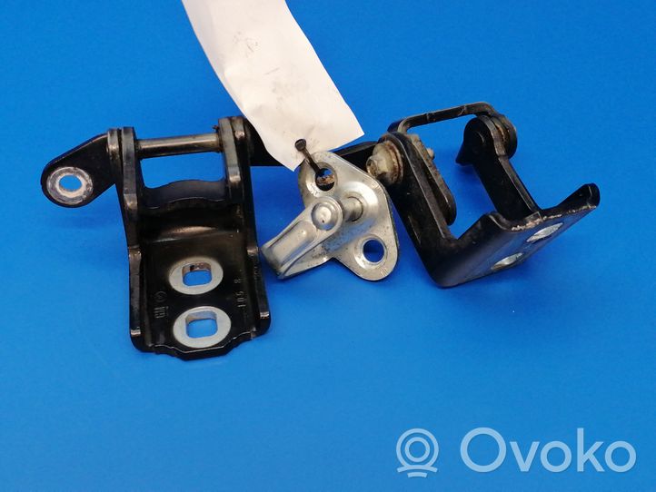 Opel Insignia A Rear door hinge set A046574