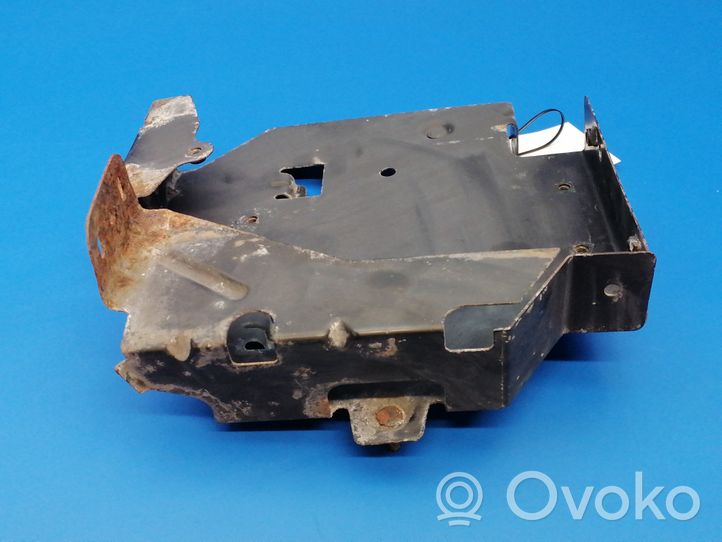 Opel Vivaro Kita variklio skyriaus detalė 8200630428