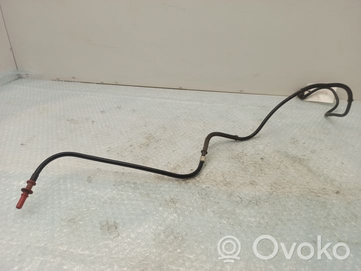 Opel Vivaro Tuyau depression pompe à vide 3857419