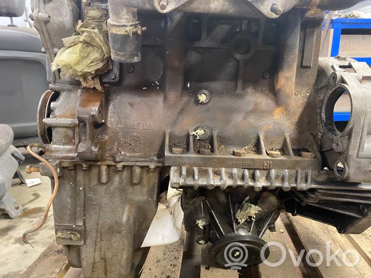 Volkswagen K70 Motore 0281030218