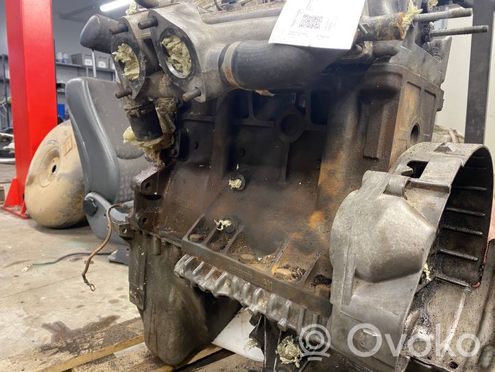 Volkswagen K70 Motor 0281030218