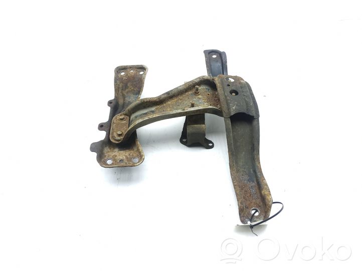 Subaru Legacy Supporto di montaggio scatola del cambio 41022AA180