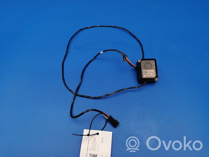 BMW 7 E38 Antena (GPS antena) 8360731