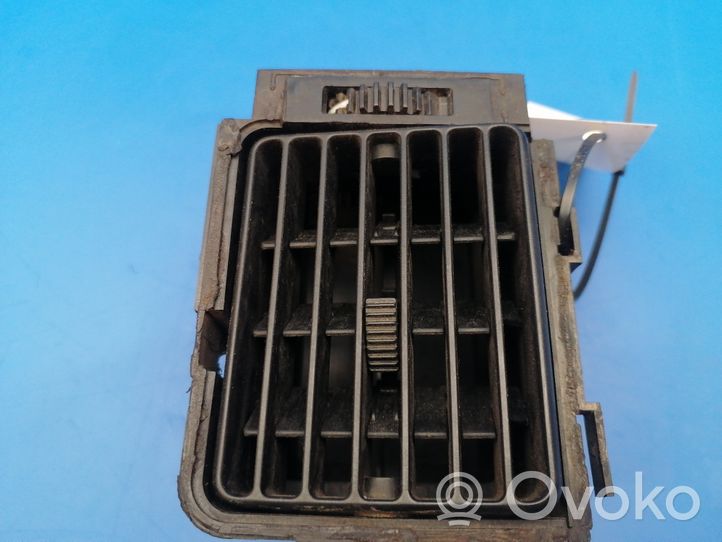 Volvo 760 Copertura griglia di ventilazione laterale cruscotto 