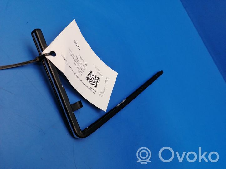 Volvo 760 Rivestimento del vano portaoggetti del cruscotto 