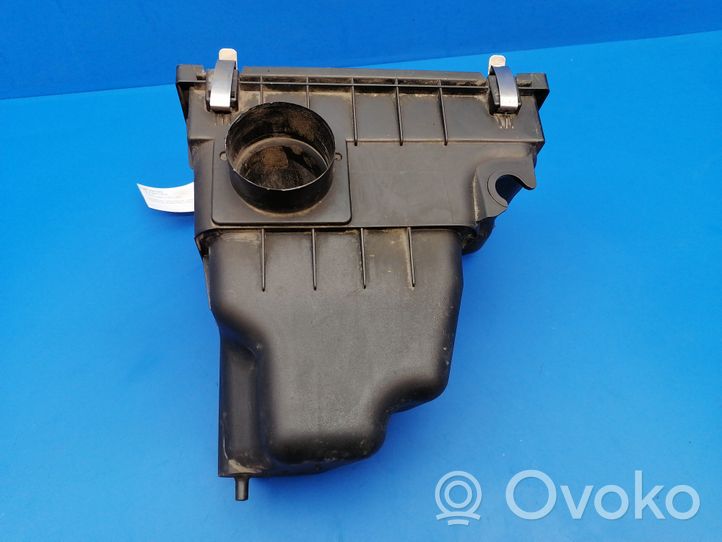 Opel Agila A Air filter box 2941586