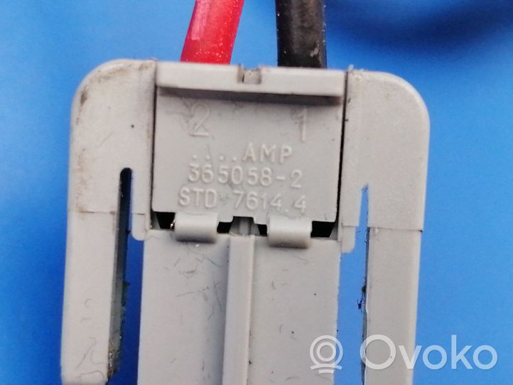 Volvo 760 Cableado de puerta delantera 1362946