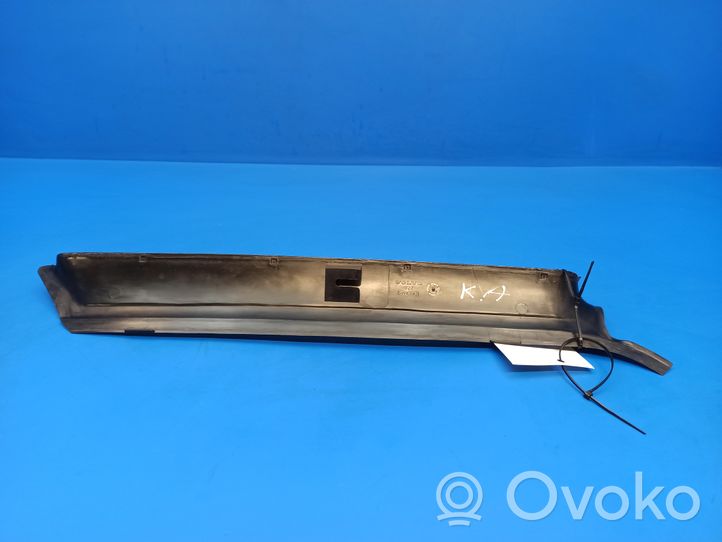 Volvo 240 (A) pillar trim 927