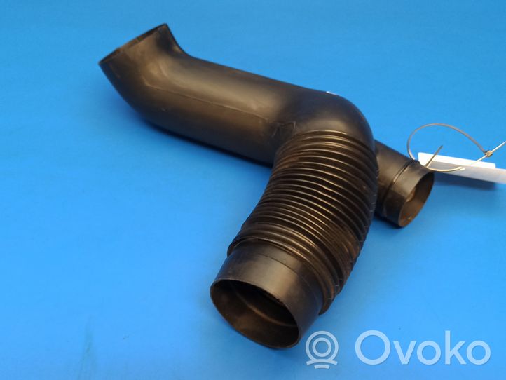 Volvo 240 Conduit d'air (cabine) 