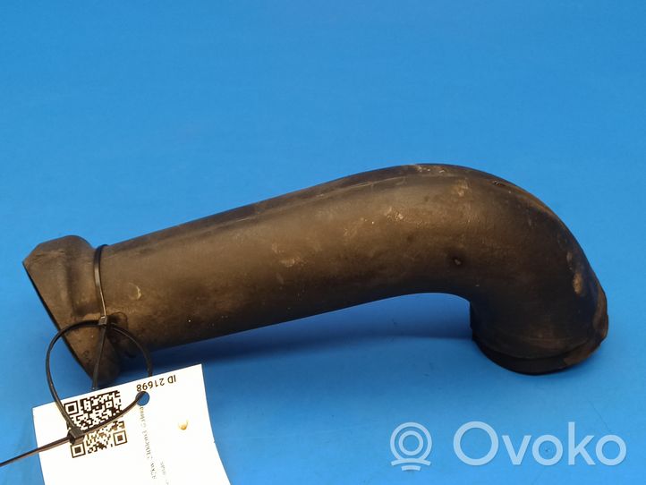 Volvo 240 Tube d'admission d'air 1306688