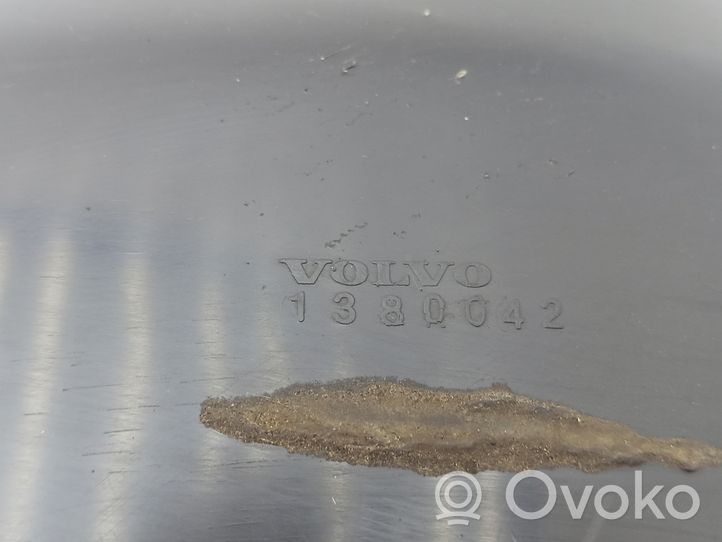 Volvo 760 Rear arch fender liner splash guards 1380042