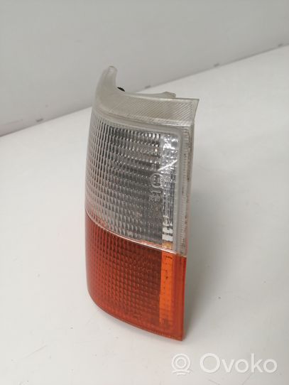 Volvo 760 Front indicator light 185253B