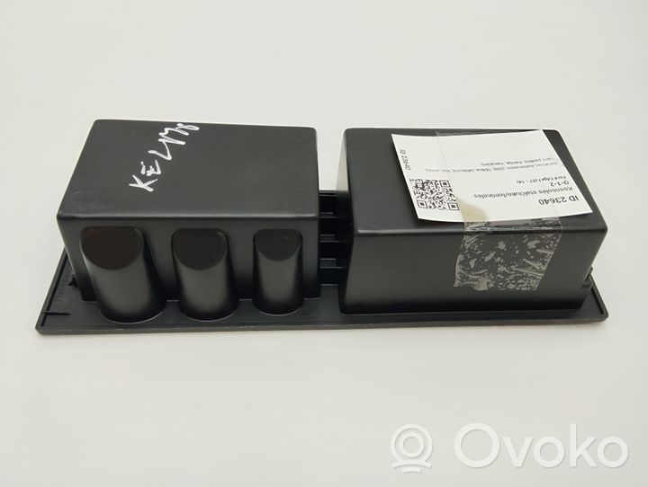 Ford Edge I Keskikonsolin vetolaatikon/hyllyn alusta 7T4378044C82AB