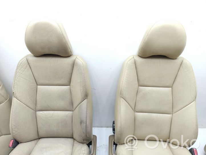 Volvo S60 Juego del asiento 8619609