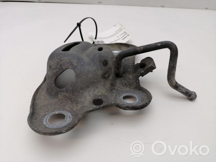 Volvo S60 Staffa/supporto di montaggio della marmitta 