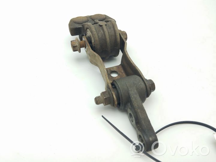 Volvo S60 Supporto della scatola del cambio 