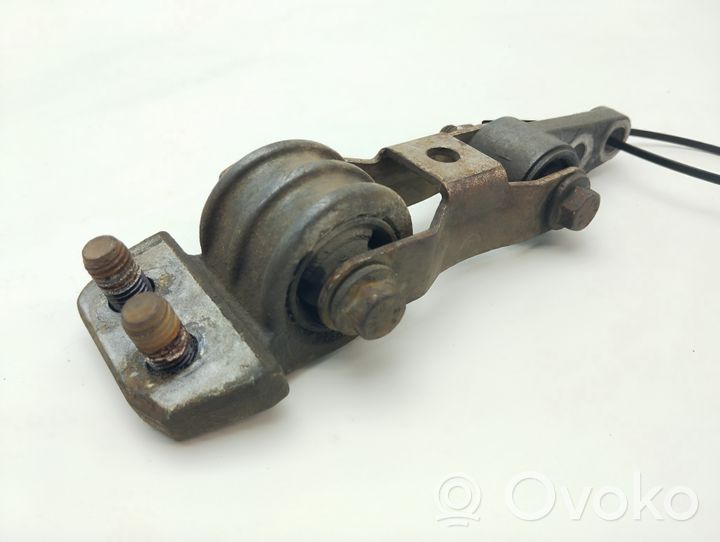 Volvo S60 Supporto della scatola del cambio 