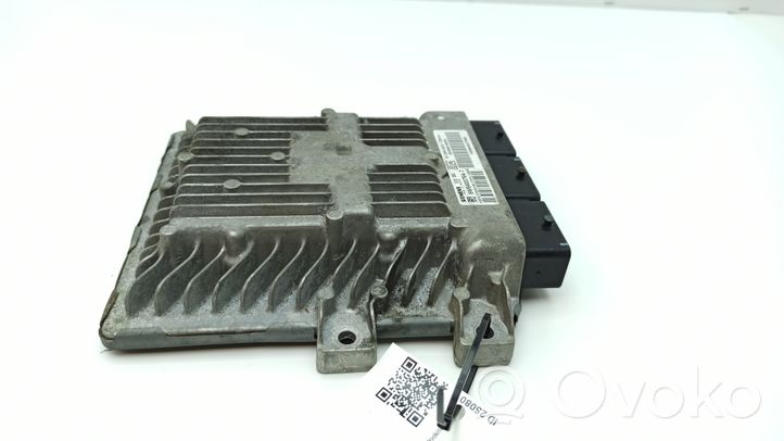 Peugeot 607 Calculateur moteur ECU 5WS40379AT