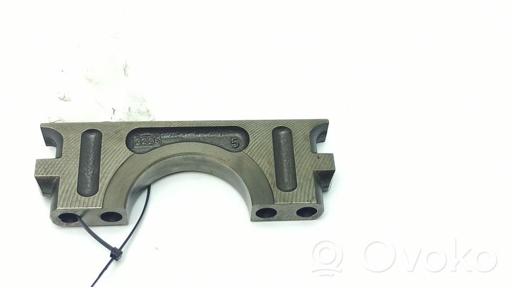 Peugeot 607 Support de vilebrequin 3226