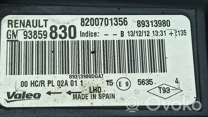 Nissan Primastar Lampa przednia 8200701356