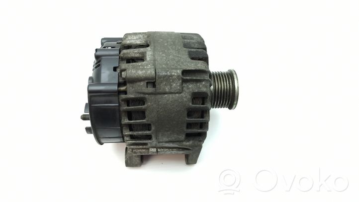 Nissan Primastar Generatore/alternatore 8200404459