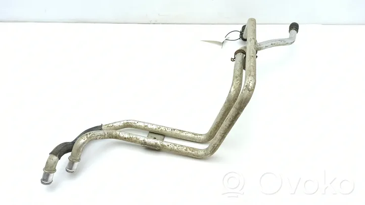 Nissan Primastar Engine coolant pipe/hose 