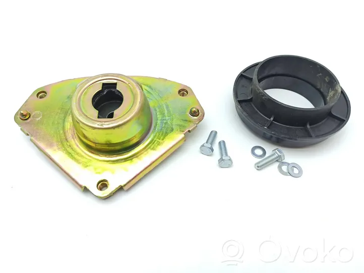 Alfa Romeo 155 Support de jambe de force supérieur avant SM2004