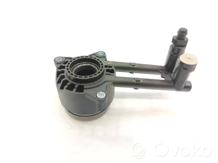 Ford Focus Pomocniczy cylinder łożyska wciskowego sprzęgła 3182998602