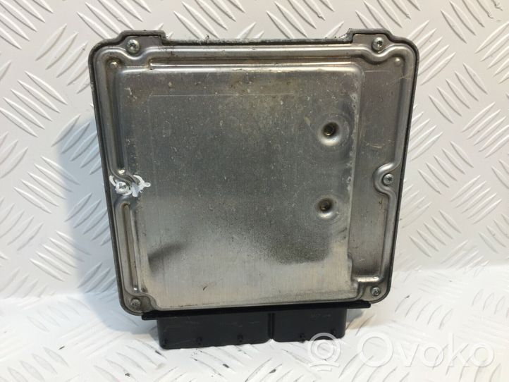 Jeep Patriot Unité de commande, module ECU de moteur P05187596AA