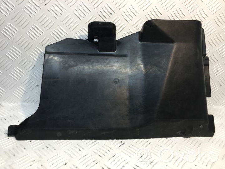 Mitsubishi Pajero Sport I Altra parte del vano motore MR250982