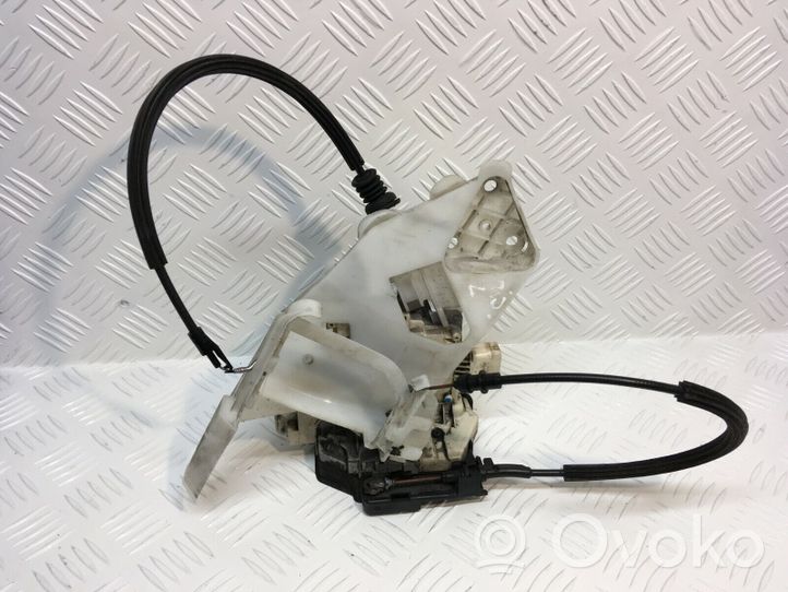 Volkswagen PASSAT B6 Etuoven lukko 3C4839016A