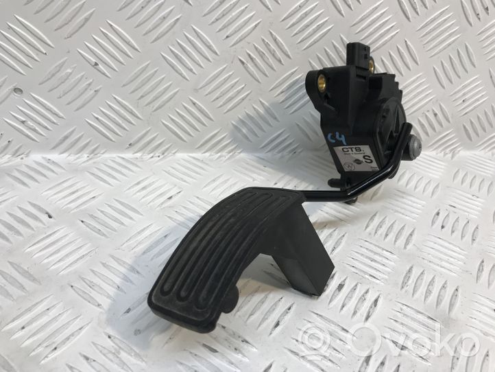 Nissan Qashqai+2 Accelerator throttle pedal 2799B